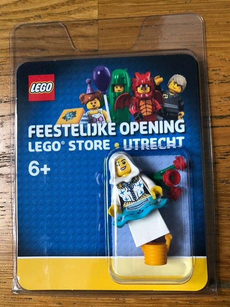 LEGO Utrecht LEGO Store Grand Opening Exclusive Set, Utrecht, Netherlands blister pack