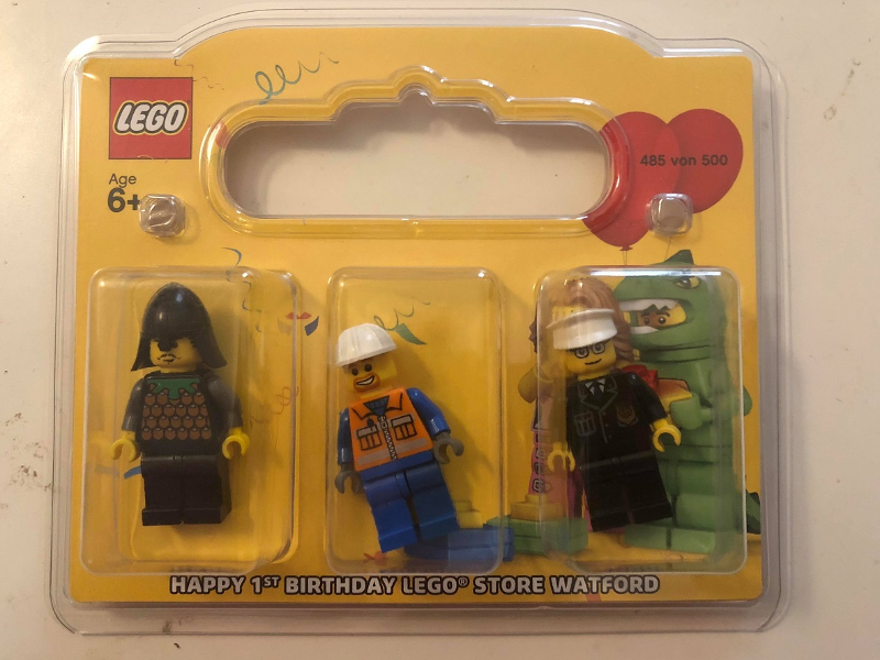 LEGO WATFORD-2 LEGO Store 1st Anniversary Exclusive Set, Watford, UK blister pack